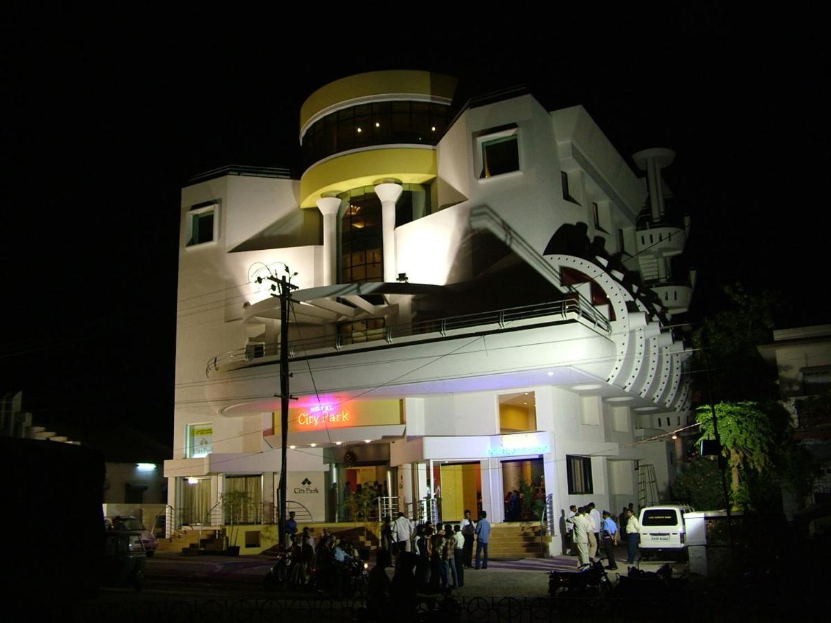 Hotel City Park, Solapur Dış mekan fotoğraf